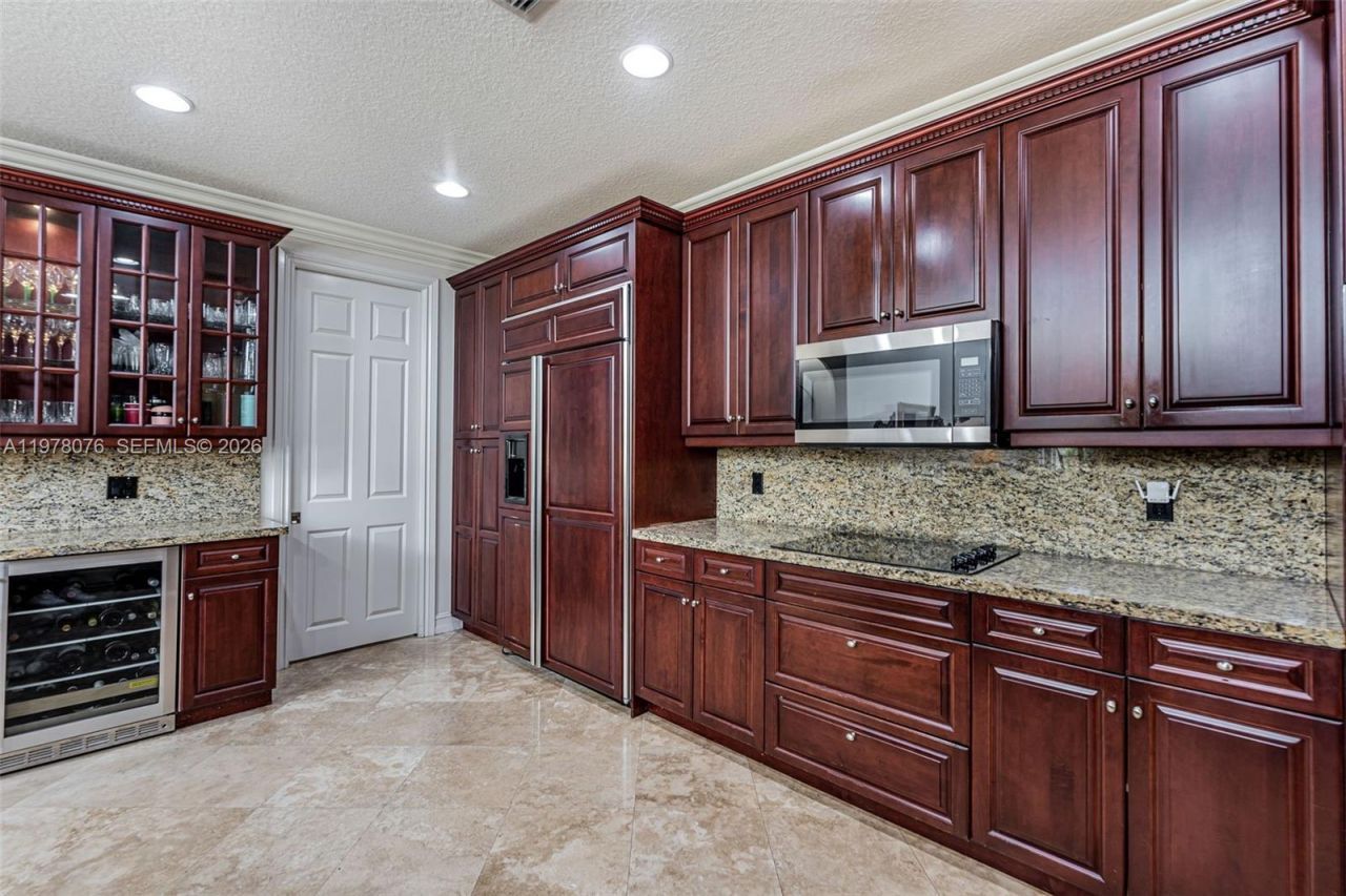 10221 Blue Palm St , Plantation, FL 33324 Photo