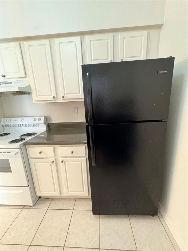 1701 NW 96th Ter, Unit 1E, Pembroke Pines, FL 33024 Photo