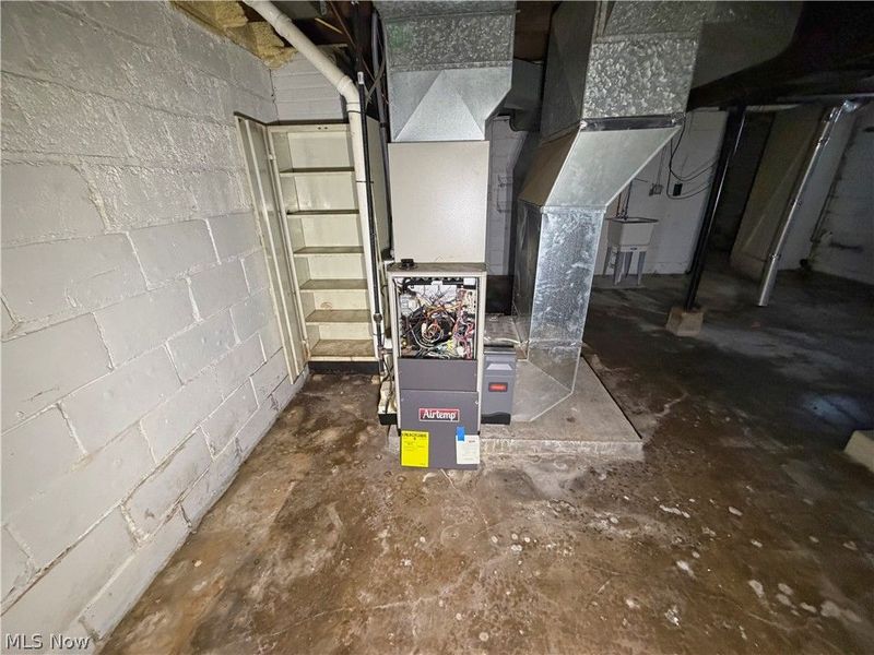 2012 Fairmont Avenue, Steubenville, OH 43952 Photo 31