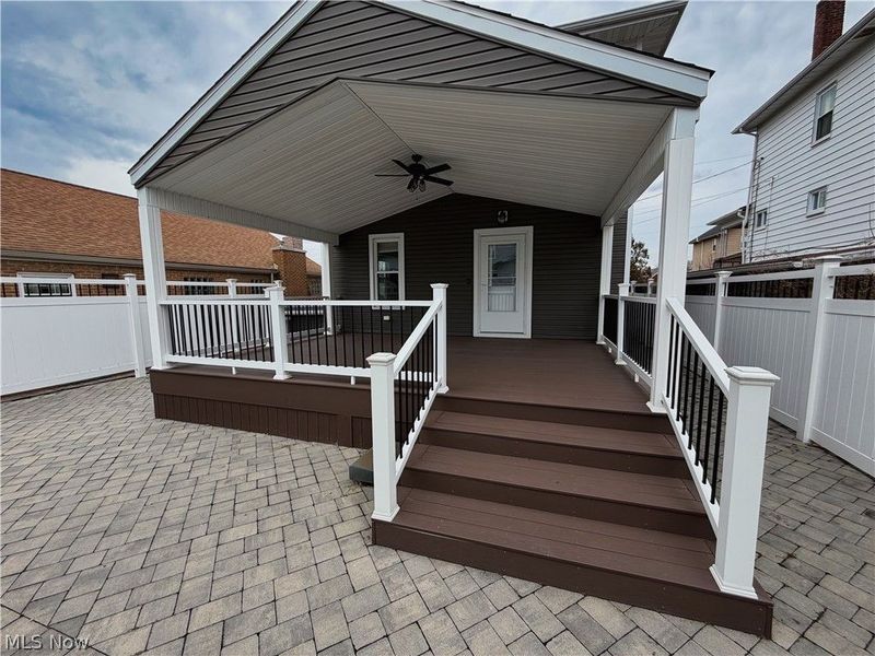 2012 Fairmont Avenue, Steubenville, OH 43952 Photo 5