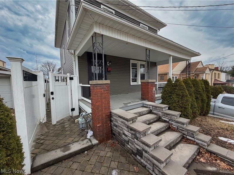 2012 Fairmont Avenue, Steubenville, OH 43952 Photo 7