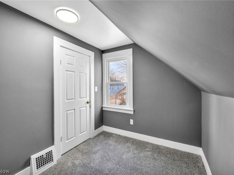 2986 E 59th Street, Cleveland, OH 44127 Photo 33