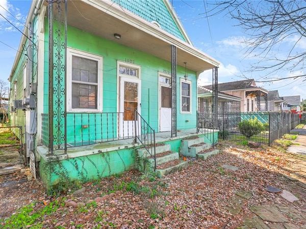 1925 FERN Street , New Orleans, LA 70118