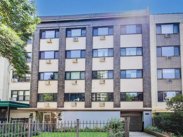 561 W Stratford Place, Unit 4F, Chicago, IL 60657