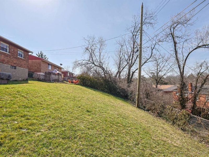 6045 Tahiti Drive, Cincinnati, OH 45224 Photo 35