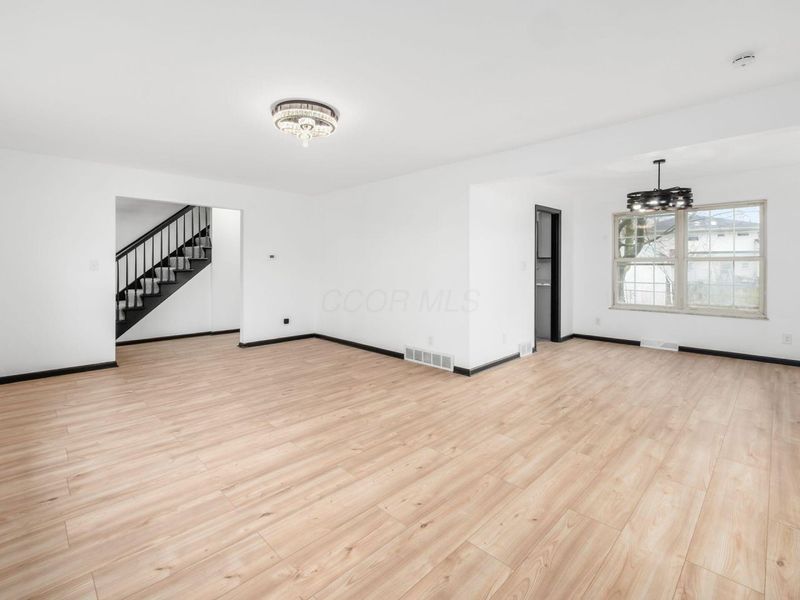 1439 Firwood Drive , Columbus, OH 43229 Photo 13