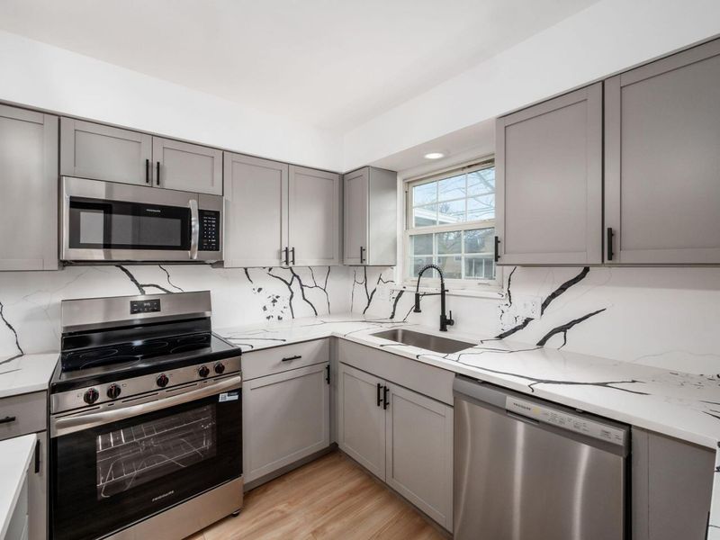 1439 Firwood Drive , Columbus, OH 43229 Photo 18