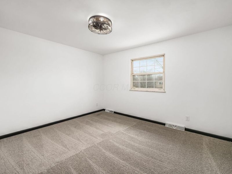 1439 Firwood Drive , Columbus, OH 43229 Photo 29