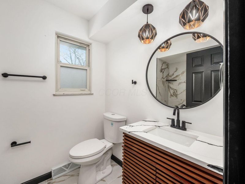 1439 Firwood Drive , Columbus, OH 43229 Photo 38