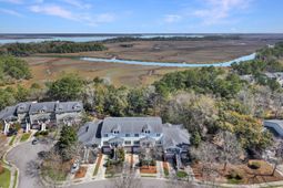 161 Etiwan Pointe Drive photo 4