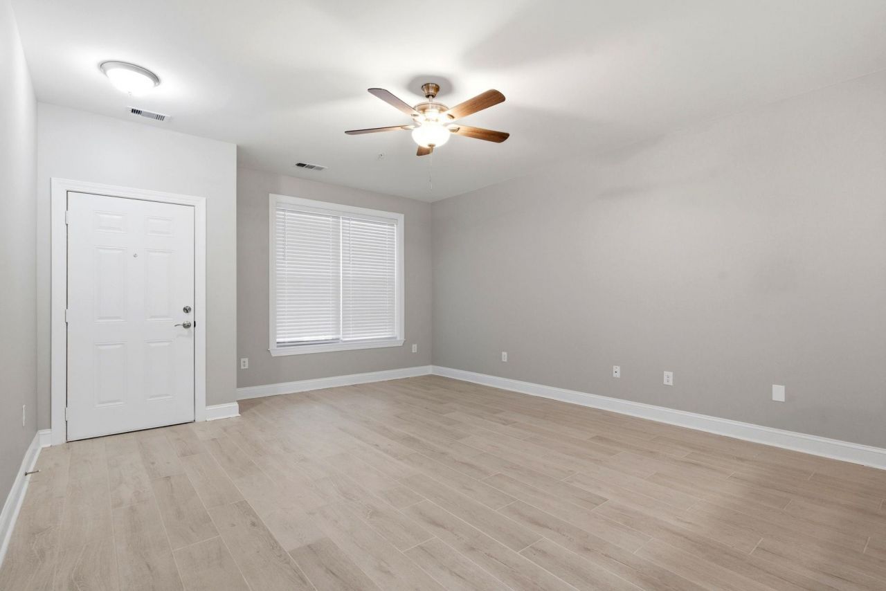 173 Ella Kinley Circle Photo 4