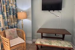 208 74th Ave. N  photo 4