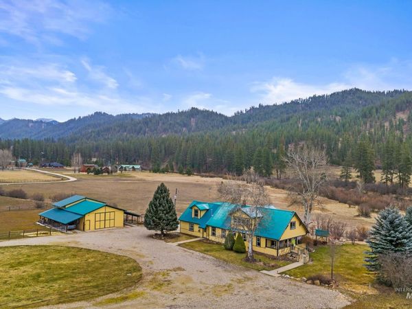 69 River Ranch Rd, Garden Valley, ID 83622