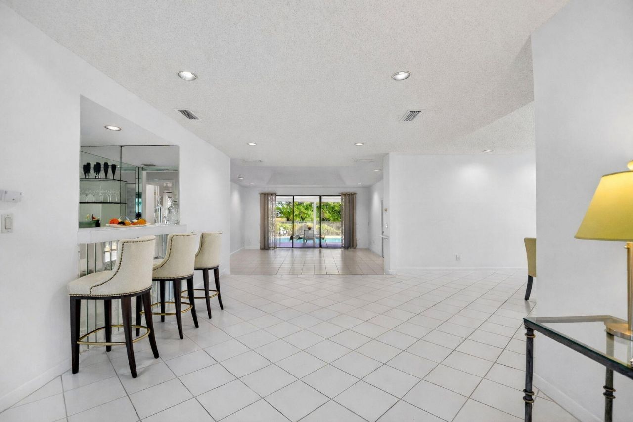 35 Glens Drive E, Boynton Beach, FL 33436 Photo