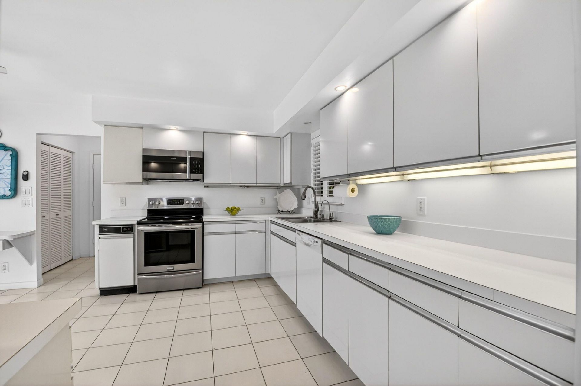 35 Glens Drive E, Boynton Beach, FL 33436 Photo