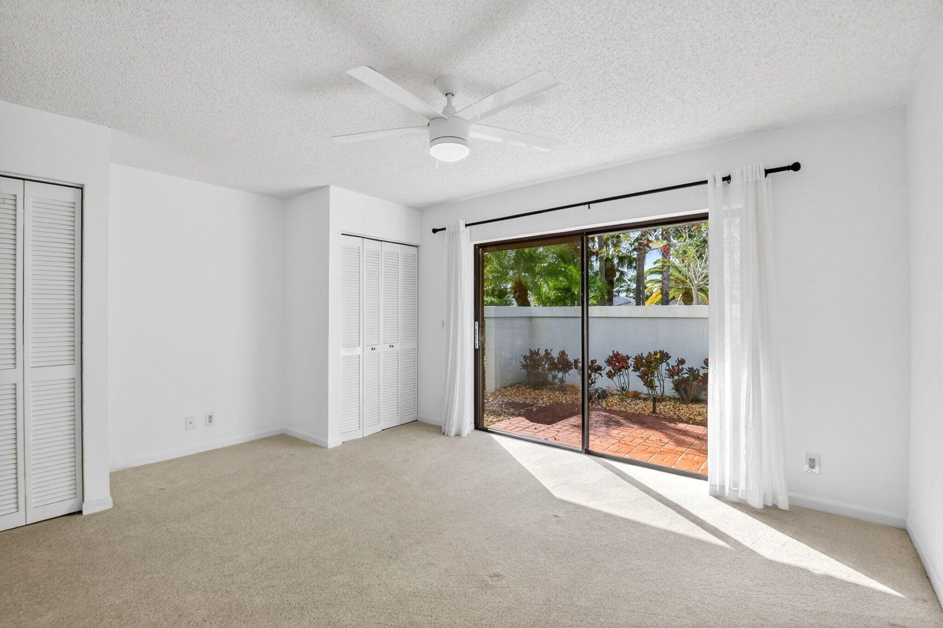 35 Glens Drive E, Boynton Beach, FL 33436 Photo