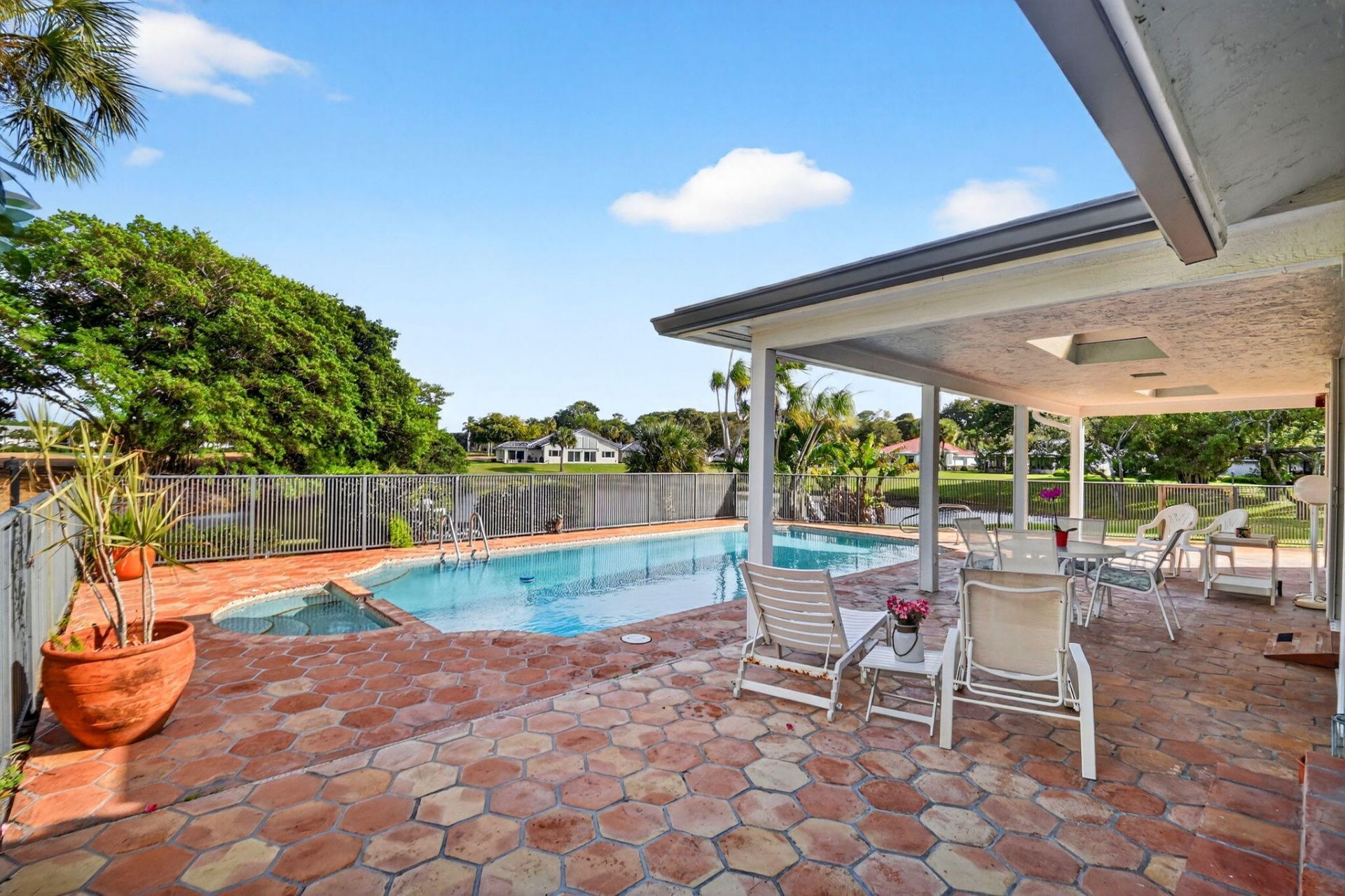 35 Glens Drive E, Boynton Beach, FL 33436 Photo