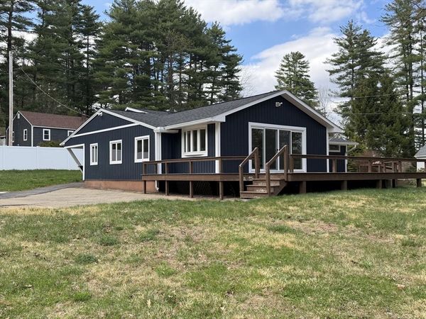 241 Mashapaug Rd, Holland, MA 01521