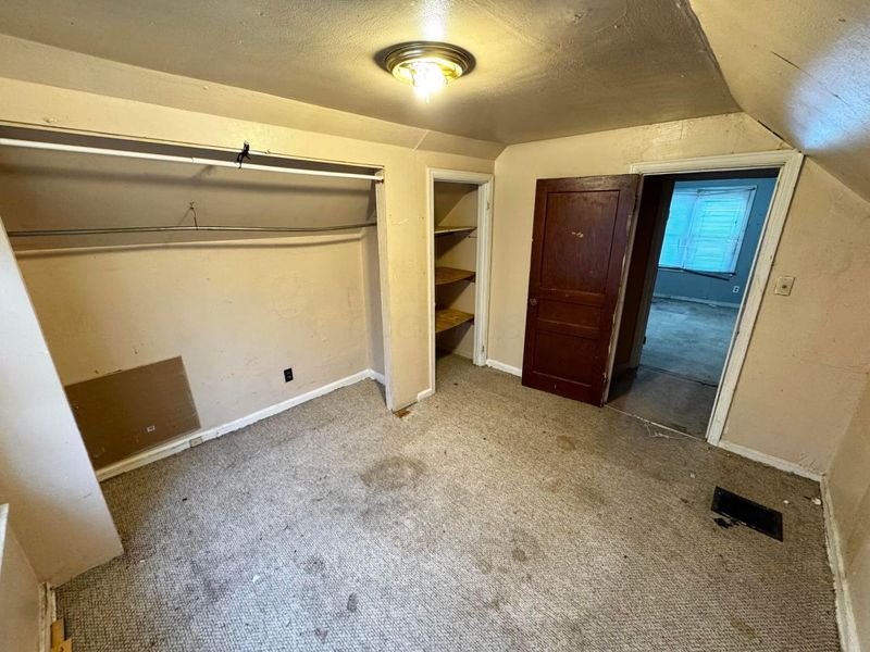 1176 Duxberry Avenue, Columbus, OH 43211 Photo 21