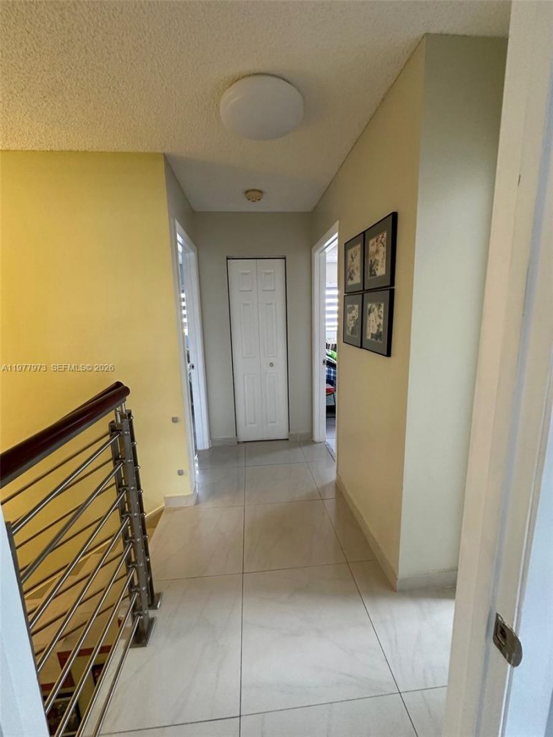 2385 W 69th St , Unit 2385-A, Hialeah, FL 33016 Photo