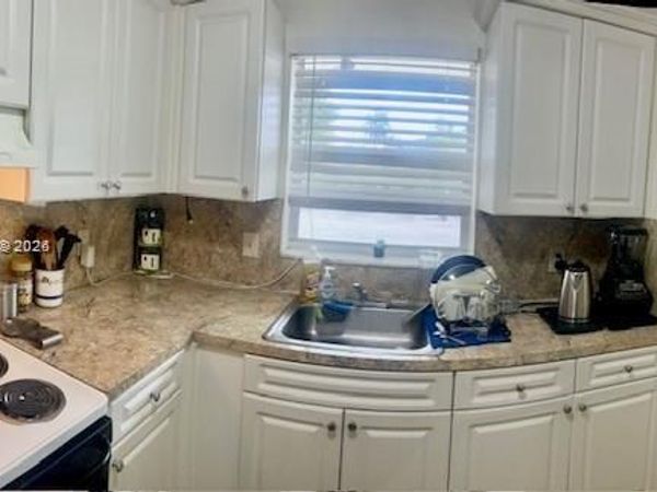 5100 SW 64th Ave , Unit 105, Davie, FL 33314