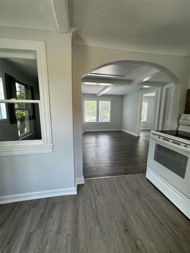 2650 25th Avenue N, Saint Petersburg, FL 33713 Photo