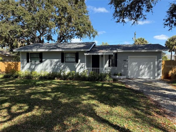 6923 DARTMOUTH AVENUE N, ST PETERSBURG, FL 33710