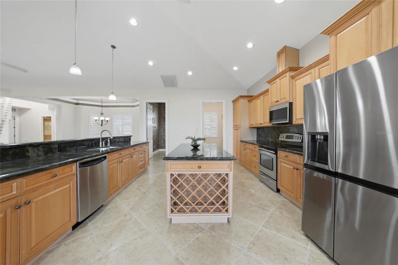 534 Canal Way, Punta Gorda, FL 33950 Photo