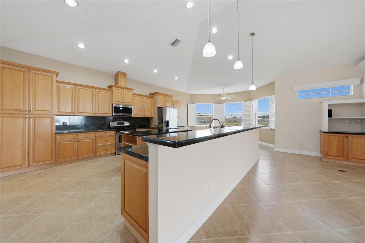 534 Canal Way, Punta Gorda, FL 33950 Photo