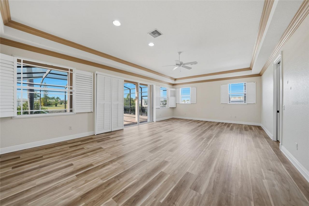 534 Canal Way, Punta Gorda, FL 33950 Photo