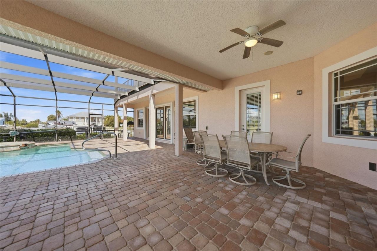 534 Canal Way, Punta Gorda, FL 33950 Photo