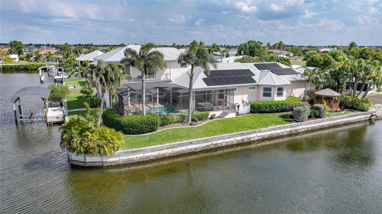 534 Canal Way, Punta Gorda, FL 33950 Photo