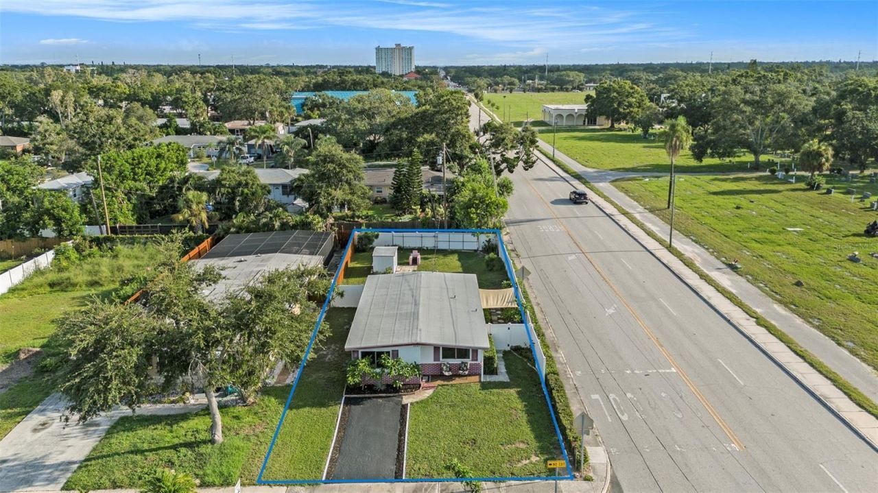 5801 Emerson Ave S, Saint Petersburg, FL 33707 Photo