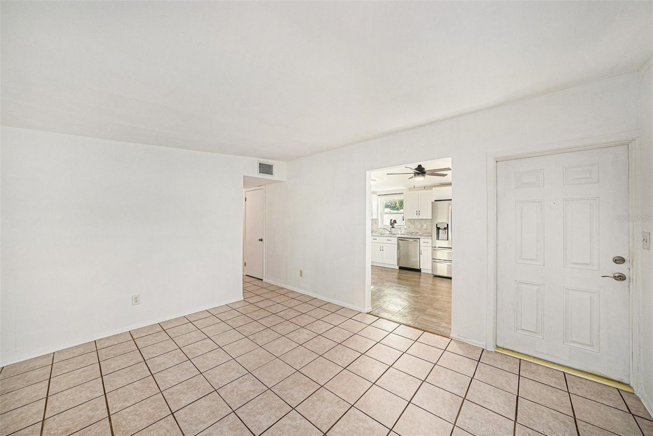 5801 Emerson Ave S, Saint Petersburg, FL 33707 Photo