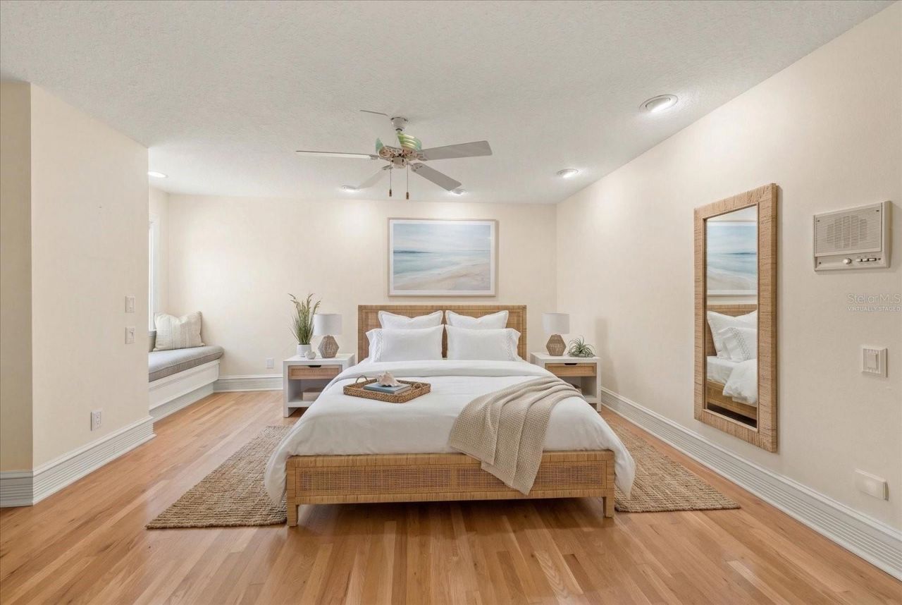 2247 Donato Drive, Belleair Beach, FL 33786 Photo