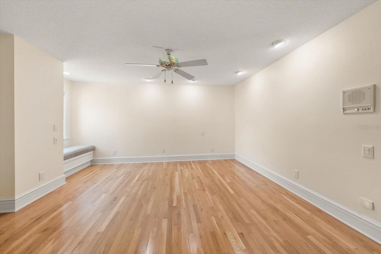 2247 Donato Drive, Belleair Beach, FL 33786 Photo