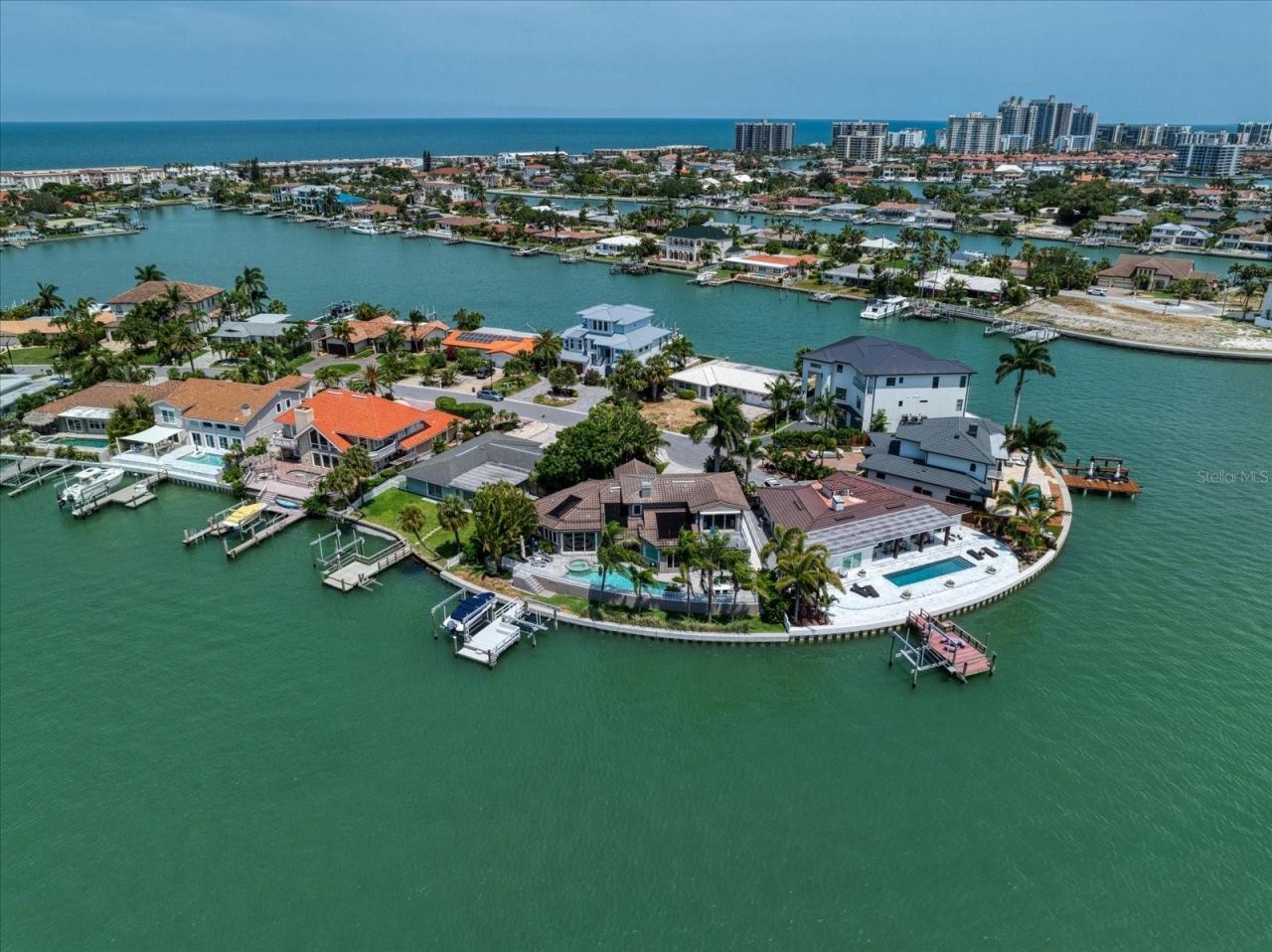 2247 Donato Drive, Belleair Beach, FL 33786 Photo