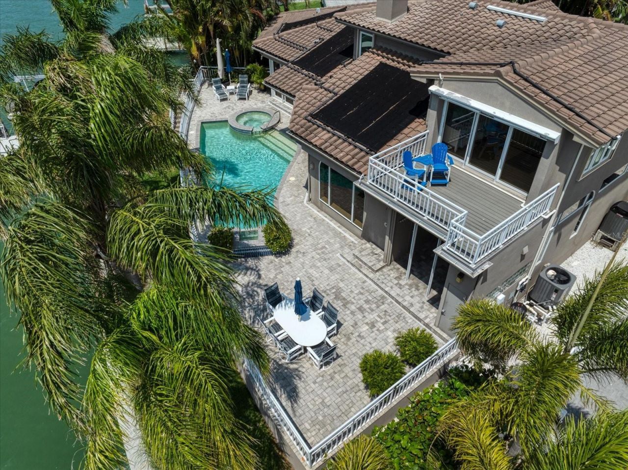 2247 Donato Drive, Belleair Beach, FL 33786 Photo