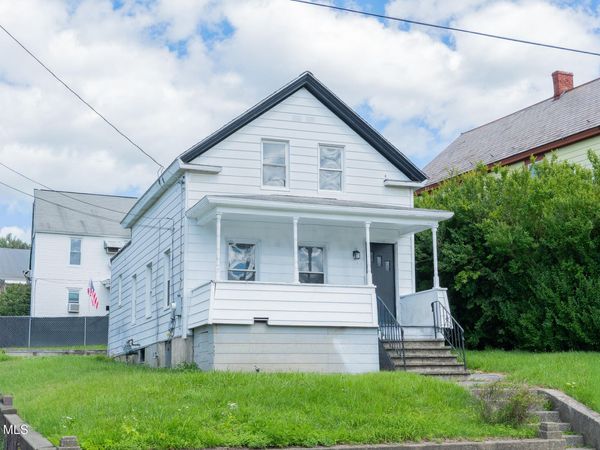 142 Saratoga Avenue, Mechanicville, NY 12118
