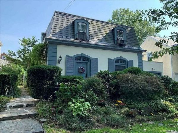 14214 Quince Avenue , Flushing, NY 11355