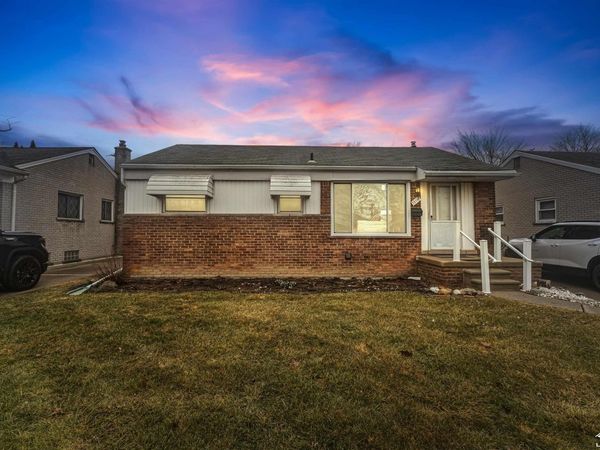 15110 Drake Street, Southgate, MI 48195