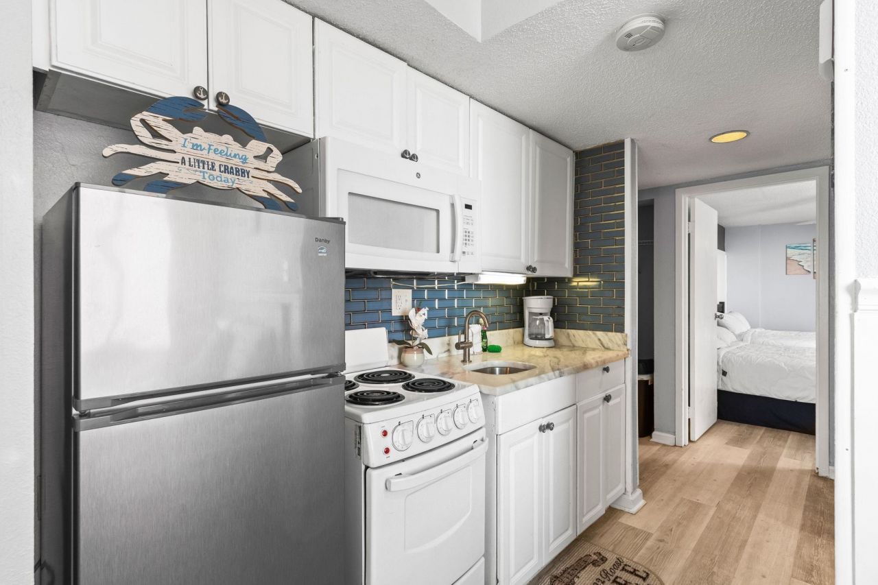 7000 N Ocean Blvd. Photo 20