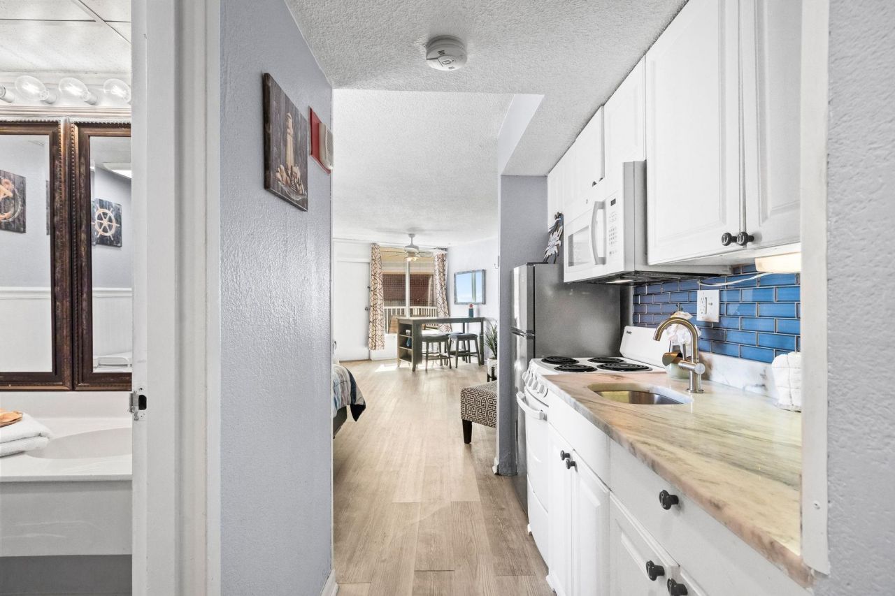 7000 N Ocean Blvd. Photo 5