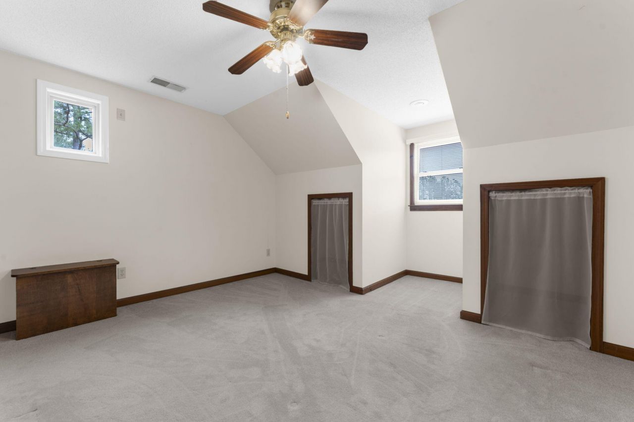 237 Benchwood Drive Photo 28