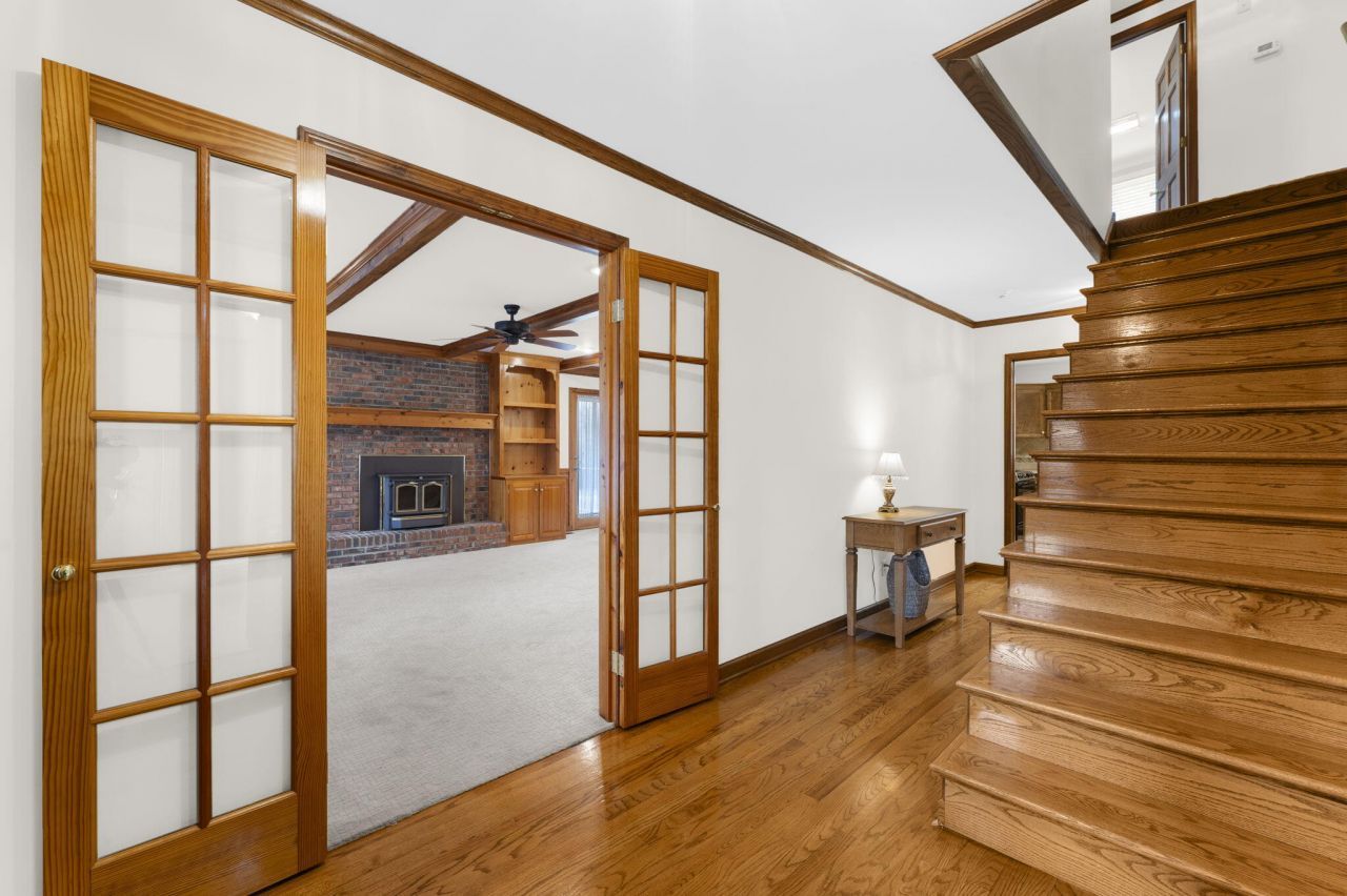 237 Benchwood Drive Photo 7