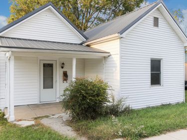 309 E Woodford Street, Lawrenceburg, KY 40342