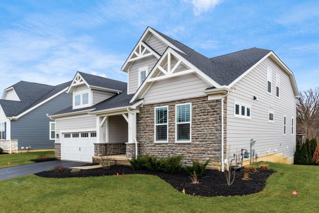 4532 Coyote Crossing , Powell, OH 43065 Main Photo