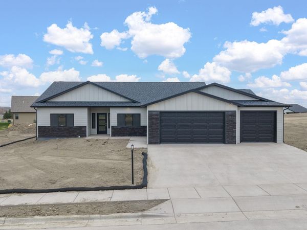 4348 Augusta Drive, Rapid City, SD 57701