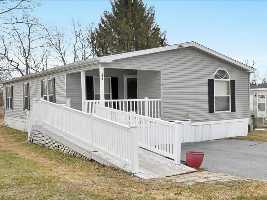 126 Brownstone Park , Hummelstown, PA 17036 Main Photo