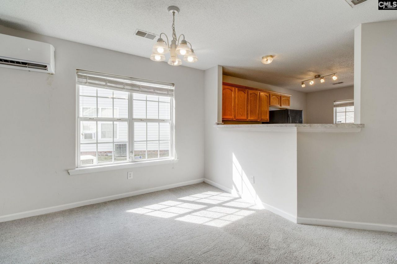 511 Providence Crossing Drive  Photo 11